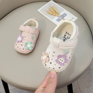 女宝宝鞋子0-3-6-89-12个月婴儿凉鞋公主漏空春夏季步前鞋学步鞋