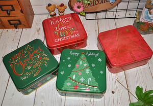 包邮正方形圣诞款凹凸收纳铁盒礼品包装礼物盒曲奇饼干糖果盒