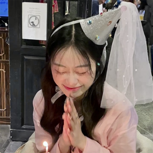 韩国轻奢风简约派对钻石珍珠纱生日帽18周岁儿童生日拍照道具装饰