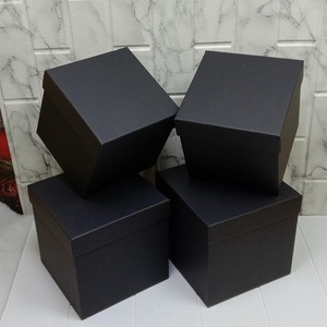 商务黑色正方形圣诞节礼品盒生日礼物包装盒纸盒精美篮球堆头定制