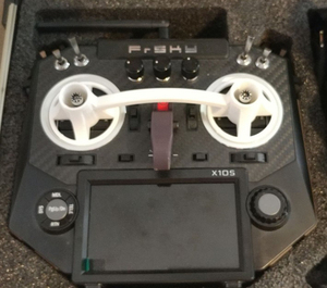 FPV 穿越机 航模 Frsky 睿思凯 X10 X10S 遥控器 摇杆保护 3D打印
