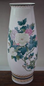 醴陵釉下五彩瓷器.原湖南陶瓷研究所90年代末高57厘米国色牡丹瓶