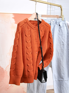 秋季南瓜橘色圆领长袖麻花单排扣针织开衫毛衣高级感软糯外套上衣