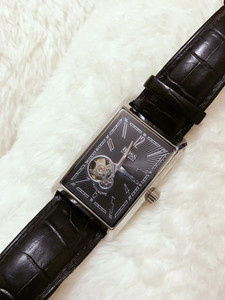 法国购买Boss专柜正品机械手表真皮表带