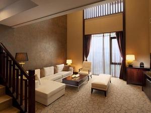 北京首都机场希尔顿酒店双卧室复式套房