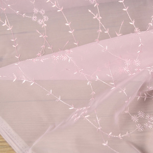 中式浅粉色网纱光泽刺绣花布料 透明微骨架 汉服衬衣裙料
