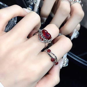 爱心锆石荆棘戒指女小众设计感高级感食指戒个性百搭玫瑰法式指环