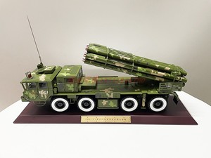 PHL03型300毫米远程火箭炮模型 静态合金军事模型 军事礼品1:30