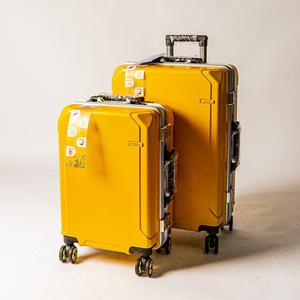 2024新款高颜值铝框行李箱纯色密码箱男女学生时尚拉杆箱旅行箱子
