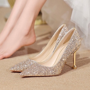 香槟金婚鞋水晶鞋主婚纱新娘鞋新款猫跟高跟鞋大小码高级感伴娘鞋
