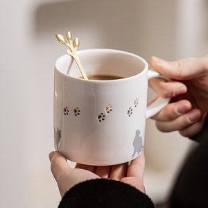 马克杯陶瓷玲珑猫爪杯子女生生日礼物伴手礼情人节情侣水杯咖啡杯