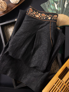 PUXU直播款2.22 黑色腰间刺绣花 单色腰间刺绣花设计香云纱女裤