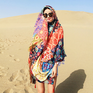 秋冬新款超大围巾披肩两用女西藏沙漠防晒丝巾长款棉麻沙滩巾