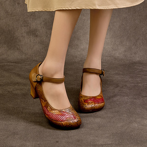 新中式民族风粗跟手绘打孔女凉鞋一字扣浅口高端中国风舒适女鞋子