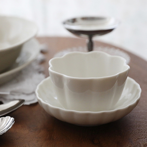 糯米瓷花型酱碗 ins简约重瓣调料碗 纯色陶瓷家用 火锅调味皿沙拉