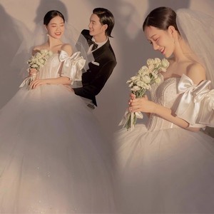 影楼展会新款韩式新娘公主白纱蓬蓬裙礼服情侣婚纱写真摄影服装