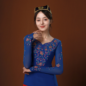 新疆舞小衫上衣女维吾尔族舞蹈服绣花烫钻演出服民族风舞衣服装