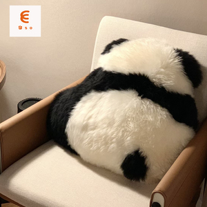 熊猫抱枕背影萌兰和花花真羊毛可爱极简靠垫沙发客厅坐垫生日乔迁