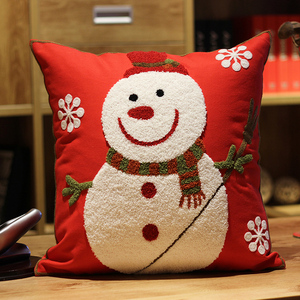 刺绣花床头靠枕可爱卡通办公室靠垫美式家居沙发新年圣诞礼品抱枕