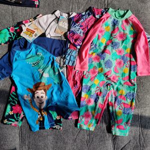 出口澳洲0-5岁男女童夏季连体泳衣速干防紫外线儿童精品冲浪泳衣