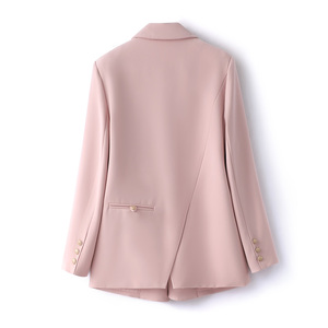 粉色设计感小众西装外套女春秋2024新款气质双排扣小个子西服上衣