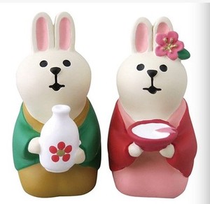 DEC0038 日本和风 赏樱系列  倒酒兔子 一对 树脂摆件