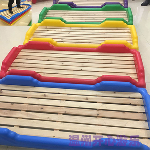 幼儿园专用宝宝床儿童床加厚塑料床折叠全塑料床午休 叠叠滚塑床
