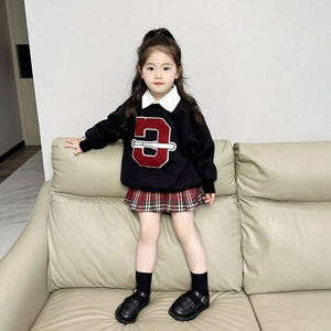 韩版女童加绒卫衣2024秋冬新款儿童加厚字母C长袖上衣格子百褶裙