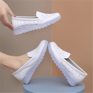 新款春秋护士鞋女软底休闲韩版白色平底鞋坡跟透气防滑单鞋护理鞋