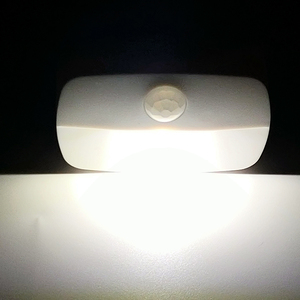 小夜灯电池感应灯酒柜橱柜人体感应智能床沿灯装饰光亮一点美益丰