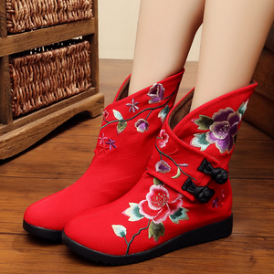 中国风绣花棉靴低跟老北京布鞋平底短靴民族风加绒保暖女布靴秋冬