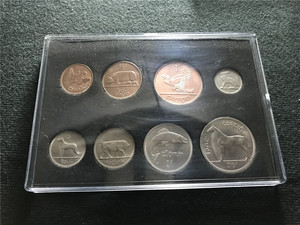 亚力克加厚钱币收藏盒13.5*90MM 自制外国硬币收纳盒（私人定制）