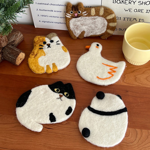 日式可爱动物手工羊毛毡杯垫ins风猫咪熊猫碗垫防烫隔热餐桌垫子