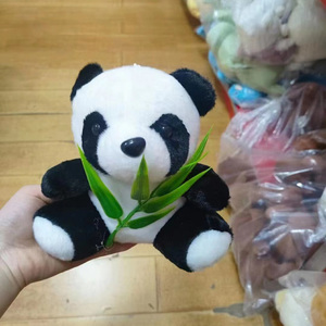 成都熊猫基地旅游纪念品竹叶熊猫带吸盘挂件毛绒玩具布娃娃小公仔