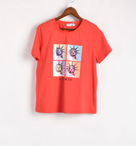 米奈系列149MNT002库存剪标上新女士夏季设计感橙红头像棉T恤