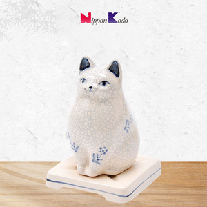 日本香堂nipponkodo陶瓷猫咪白兔子香炉家用线香插日式薰香盘摆件