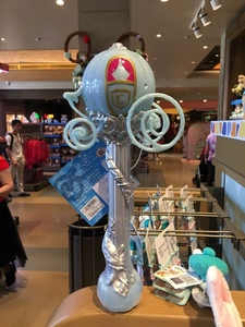 上海迪士尼国内代购灰姑娘南瓜马车发光魔法棒自动泡泡机儿童玩具
