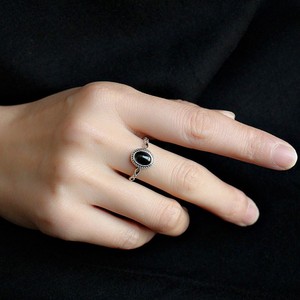 椭圆黑色玛瑙戒指女S925纯银开口戒指可调节复古风潮流银饰送闺蜜
