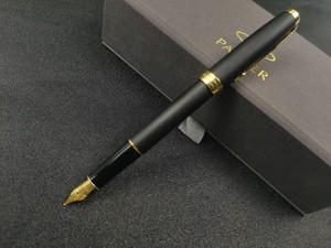 派克卓尔系列钢笔磨砂黑杆金夹铱金墨水笔送礼高档商务签字笔