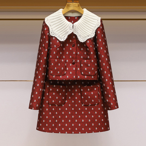 红色套装2024春季新款可拆针织娃娃领外套半裙小香风高级感两件套