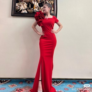 原创设计量身定制款红色晚礼服新疆乌鲁木齐发货女装新疆包邮