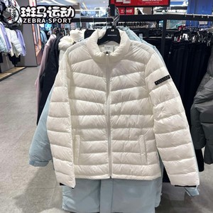 斯凯奇女子短款羽绒服2022冬季新款时尚休闲保暖梭织外套P422W012