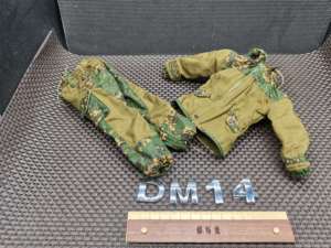 DM-14 DAM 78020 制服（二手产品 所见所得） 1/6 兵人