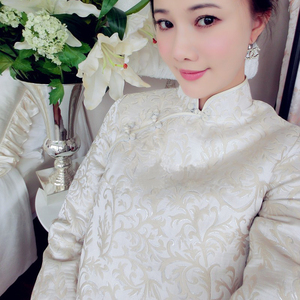 刘美人明星同款新款高端改良米色银丝加厚小袄旗袍中长款旗袍