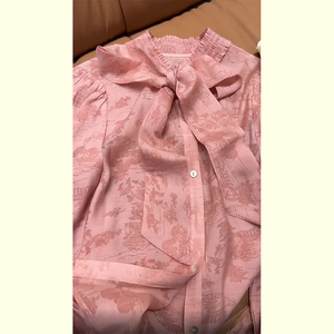 法式蝴蝶结系带印花长袖衬衫女春季新款高级感温柔甜美风粉色衬衣