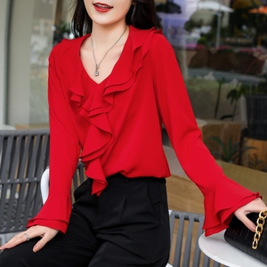 女士衬衫时尚性感长袖洋气喇叭袖设计感小众雪纺衫荷叶边红色小衫