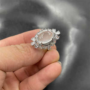 天然冰种宝石光金丝玉蛋形戒指 女款活口可伸缩冰白色戒指