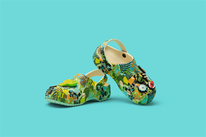 日本直邮 CROCS卡洛驰 大儿童女款彩色植物涂鸦洞洞鞋户外凉鞋