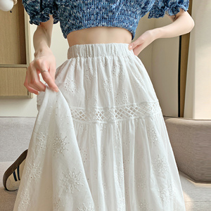 白色蓬蓬蛋糕半身裙女夏季小个子a字裙高腰显瘦垂感休闲中长裙子