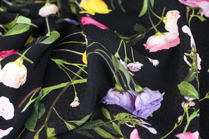 意大利进口薄款黑底浪漫玫瑰花卉印花织锦提花天丝棉混纺面料布料